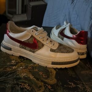 Nike/gucci collab very rare….